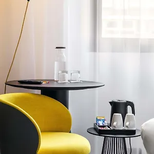 rezervați aici
